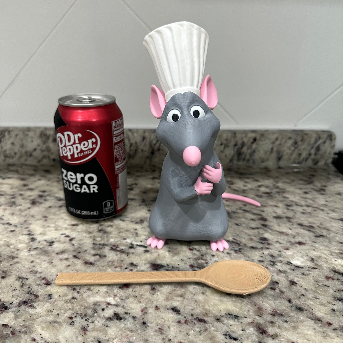 Chef Rat Holding Spoon – 3D Printed Kitchen Figurine